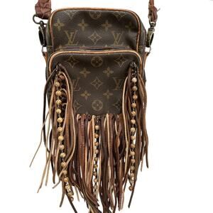 Vintage Boho Louis Vuitton Women's Blonde Braided Leather Sidekick Crossbody Bag